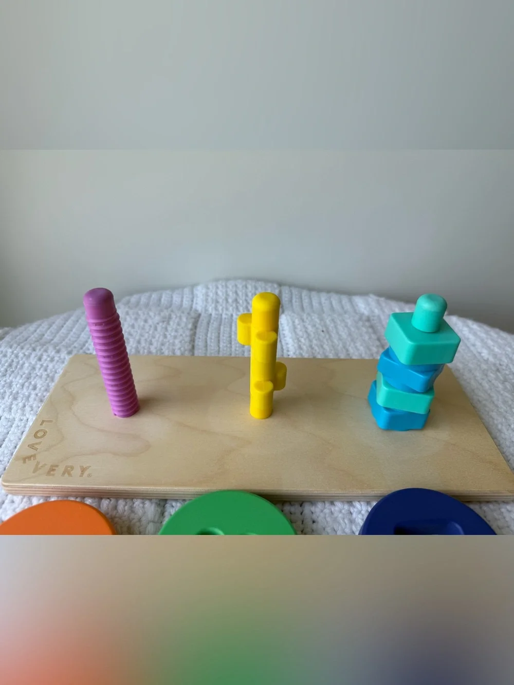 Lovevery Twist & Pivot Pattern Puzzle